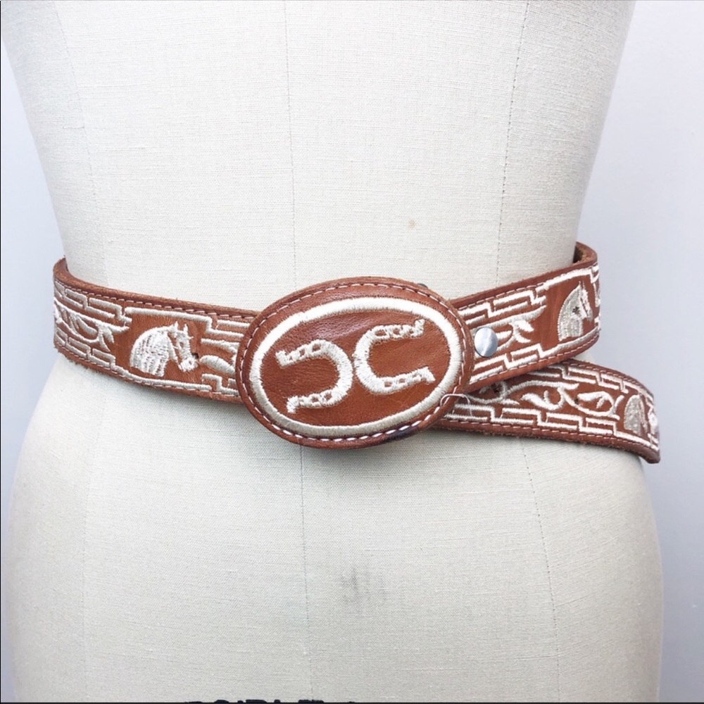 Vtg Leather Embroidered Rodeo Horse Western Belt